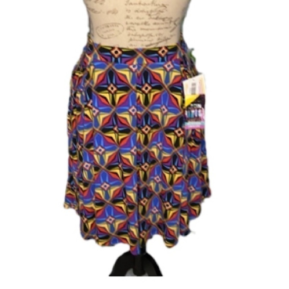 LULAROE Madison Box Pleat Skirt NWT
